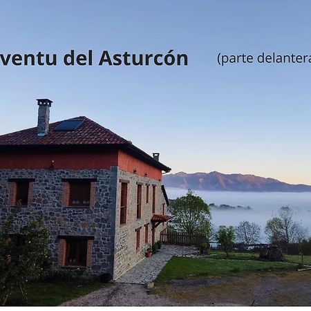 Penzion El Conventu Del Asturcon Lago  Exteriér fotografie